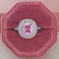 Anillo de lujo con circón rosa de corte cojín y doble halo en estuche de terciopelo - US 5 / Rosa