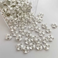Silver flower-shaped petal spacers for DIY jewelry making with radial texture - Irregular Spacer Bead / 50 Pieces/Pack (6mm) / Bright Silver