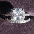 Fashion cushion cut halo ring set with pavé diamonds in a purple velvet gift box - Number 5 / White