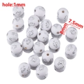 Cuentas de acrílico blanco con cruz para joyería DIY, 8mm x 7,5mm y agujero 1mm - 50 Piezas/Bolsa / Cuentas blancas esféricas con cruz plateada