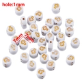 Cuentas de acrílico blanco de 7mm con patrón de cruz dorada para joyería DIY y artesanía - 50 Piezas/Bolsa / Cuentas blancas redondas planas con cruz dorada