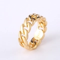 Makroaufnahme der S925-Punze auf der Innenseite des goldenen Panzerketten-Rings - US 7 / Gold