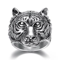 Men's vintage tiger head ring made of stainless steel with detailed silver engraving - US 11 / Silver