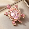 Spilla a tartaruga creativa in oro rosa con cristalli rosa e strass brillanti e lucidi - Rosa
