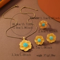 Indisches Goldschmuckset mit Blumenkette Ohrringen und Ring mit türkisfarbenen Perlen - Blumenraster-Texturstil (WTZ288)