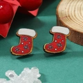 Pendientes de madera de calcetín de Navidad con detalles de patrones de copos - Diseño de calcetín de Navidad (Rojo, Bañado en oro blanco, WEH3664)