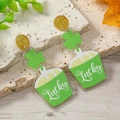 Pendientes acrílicos de San Patricio con forma de vaso verde, texto Lucky y trébol de la suerte - Estilo Copa Lucky (WEH4150) / Verde Claro Blanco K (WEH4150)