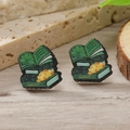 St. Patrick's Day Holzohrstecker mit grünen Büchern und Glücksklee-Muster - Bücherstapel Stil (WEH4198)