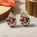 Pendientes de madera en forma de gota con estampado de leopardo y diseño de vaca - Estilo de Gota de Vaca con Estampado de Leopardo (WEH4102)
