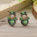 Orecchini a perno in legno di San Patrizio con simpatici motivi a fumetti di folletti - Leprechaun Cartone Animato (WEH4208)