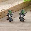Orecchini in legno per San Patrizio con simpatico gnomo e cappello verde festivo - Immagine di Gnomo Festivo (WEH4209)
