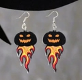 Boucles d'oreilles Halloween en acrylique avec têtes de citrouille noires et flammes - Style Crochet Flamme Citrouille Noire