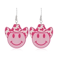 Boucles d'oreilles smiley rose avec breloques chapeau de cow-boy motif vache tendance - Chapeau de Vache Smiley (WEH3499)
