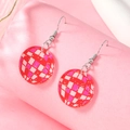 Ronde acryl oorbellen met roze en rood schaakbordpatroon en zilveren glitters - Rood Roze Schaakbord Rond (WEH3941)