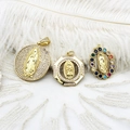 Pendentifs Vierge Marie en laiton plaqué or 18 carats avec micro-incrustations de zircones - Hexagonal Ajouré (24*21.5mm)