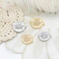 Pendaglio stella solare placcato oro 18K con conchiglia bianca e zirconi per DIY - Sole a Doppio Occhiello Medio 18x22mm / Oro