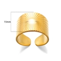 Anillo ancho dorado de acero inoxidable con textura de rayos de sol ancho 15mm - Estilo Rayo de Sol (GDR051703) / Dorado
