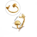 Anello dorato regolabile con farfalla e conchiglia che mostra le dimensioni di misura - Anello aperto farfalla conchiglia (JZ8291G)