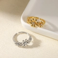 Adjustable daisy rings in gold and silver plating with shimmering cubic zirconia - Three Daisies Style (JZ7445)