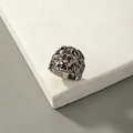 Retro Hip-Hop Löwenkopf Ring in Altsilber-Finish mit 3D-Gravur im coolen Punk-Stil - Silber