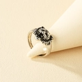 Vintage lion head ring with oxidized silver finish and detailed animal carving - US 9 / Retro Silver