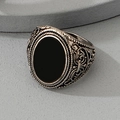 Detail of vintage silver-tone ring featuring a large oval black stone and engraved band - Oval Black Stone Carved Style (J132 Retro Silver) / Vintage Silver (J132)
