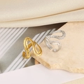 Minimalistische gewellte offene Ringe in Gold und Silber mit gehämmerter Metalltextur - Wellige Unregelmäßige Linie (JZ7652)