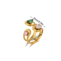 Vue macro de bague en acier doré 18k ornée de zircons verts, blancs et roses brillants - Trois Couches Pierre Poire Vert Blanc Rose(G128456)