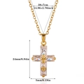 Collana a croce punk dorata con zirconi e dimensioni 24mm per 5mm su catena a O dorata - Bianco Trasparente (1)