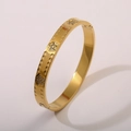 Klassischer 18K vergoldeter Edelstahl Armreif mit Blumenmuster und Zirkonia Steinen - 18K-Gold / Blumen Strass Stil (Stil 3)