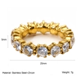 Goldener Edelstahlring mit funkelnden 5mm Zirkonia Steinen in klassischem Design - US 6 / Vollständiger Eternity Ring Stil (R431)