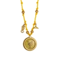 Collier signe du Scorpion avec cordon jaune tressé et breloques marines dorées - Scorpion