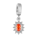 Ciondolo in argento con gemma arancione ovale e contorno in zirconi bianchi - arancio-rosso