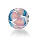 Vista macro de abalorio de plata S925 con esmalte degradado en rosa y azul - Noche Estrellada Rosa Azul Luminosa (AMLD033)