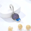 Abalorio de gorra de béisbol de plata S925 con circón púrpura y visera de esmalte azul - Estilo Gorra de Béisbol Pavé Púrpura (S348)