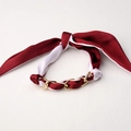 Elegante pulsera de pañuelo de seda burdeos y blanco con cadena de metal dorado y nudo - Burdeos Y Blanco (SB01-8)