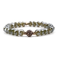 Perlenarmband mit olivgrünen Kristallperlen und einer dunklen Strass-Pavé-Kugel - Olivgrün (BC275-3)