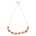Collana boho dorata con otto ciondoli a conchiglia smaltati arancioni e chiusura regolabile - Arancione (NKS261-3)