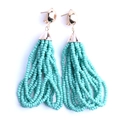 Pendientes de borla de cuentas MIYUKI azul claro con tachuela de metal dorado - Turquesa (EA001-11)