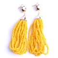 Pendientes de borla hechos a mano con cuentas MIYUKI amarillas y cierre dorado - Amarillo Brillante (EA001-13)