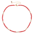 Collier artisanal en perles Miyuki rouge vif avec des perles d'accent dorées - Perles Rouge Foncé (NKS247-12)