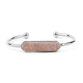 Silberne offene Armspange für Damen mit hexagonalem rosa Druzy-Stein und Kugelenden - Silver With Pink Druzy