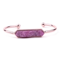 Bracciale rigido regolabile in oro rosa con pietra druzy rosa in incastonatura esagonale - Rose Gold With Rose Red Druzy