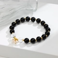 Elegante bracciale di perle nere con ciondolo a fiore e distanziali dorati su bianco - Nero (GBC02-12)