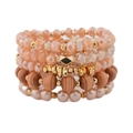 Detailansicht böhmischer mehrlagiger Perlenarmbänder mit Kristall- und Holzperlen - Rosa-Oranger Stil (BCSET339-7)