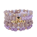 Makro-Detail des böhmischen Perlenarmband-Sets mit lila Kristallen und Goldakzenten - Violetter Stil (BCSET339-8)