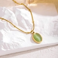 Elegante Goldhalskette mit ovalem grünem Katzenaugen-Edelsteinanhänger an feiner Kette - Smaragdgrüner Ovaler Katzenaugen-Stil (81460) / Gold
