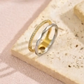 Zweifarbiger Edelstahlring mit geometrischen Facetten und Zirkonia-Pavé auf Steinoberfläche - Größe 10 / Zweilagiger Zweifarbiger Geometrischer Stil (JZ7920) / Zweifarbig