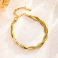 Dubbellaagse gouden gedraaide slangenketting armband met verstelbare karabijnsluiting - 7797 Armband Goud