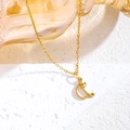 Collier minimaliste en acier titane doré avec pendentif lettre sur pierre - Or / Lettre D